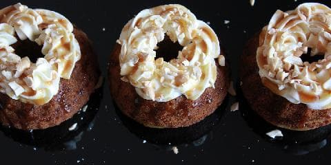 Gulrotkake med ingefær- og appelsinsirup