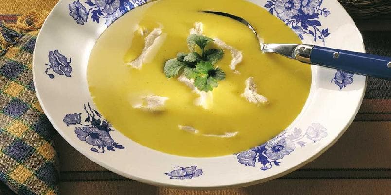 Karrisuppe av kalkun