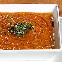 Tomat- og linsesuppe med grønnsaker