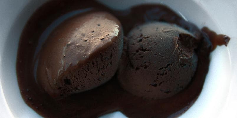 Mørk sjokoladeis