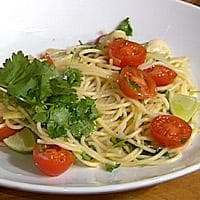 Pasta med marinerte scampi