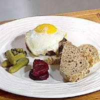 Karbonader og speilegg = Patent smørbrød