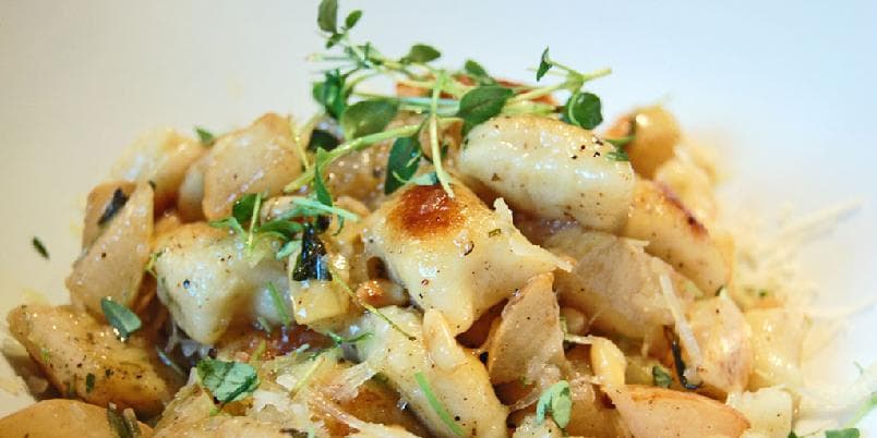 Gnocchi med pære og pecorino