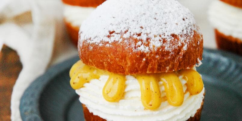 Fluffy Fastelavensboller med Mascarponekrem!