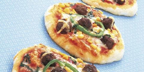 Pizza med kjøttboller