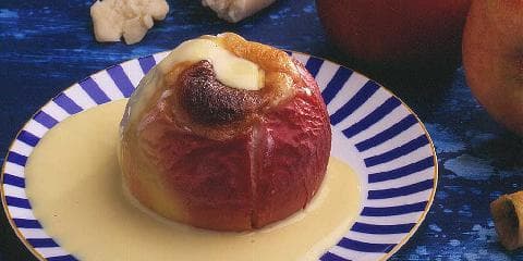 Stekte epler med marsipan