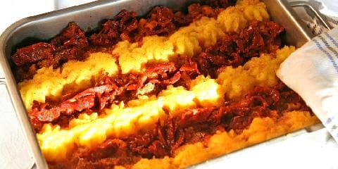 Kjøttdeig og potetmos i form