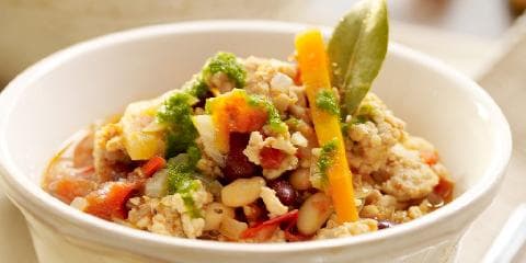 Hot kjøttdeiggryte med bønner