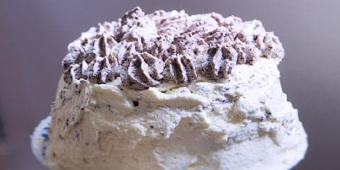 Sjokoladekake med kremost og oreo-crumble