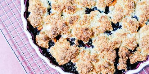 Cobbler med aprikos og blåbær