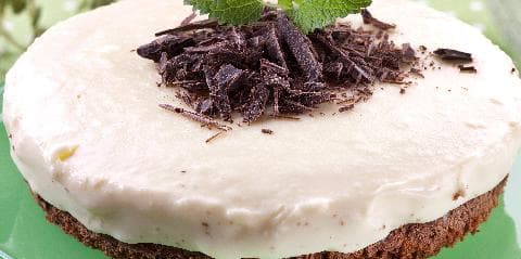 Hvit sjokolademoussekake