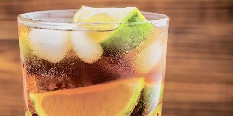 Cognacdrink med ingefær