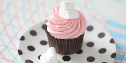 Sjokoladecupcakes med jordbærkrem