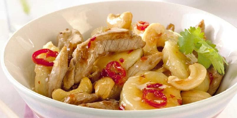 Wok med chili og banan