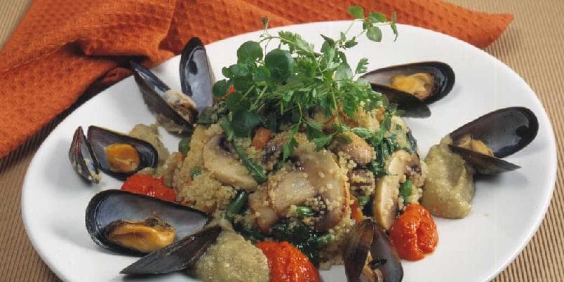 Couscous med roulli og auberginerøre