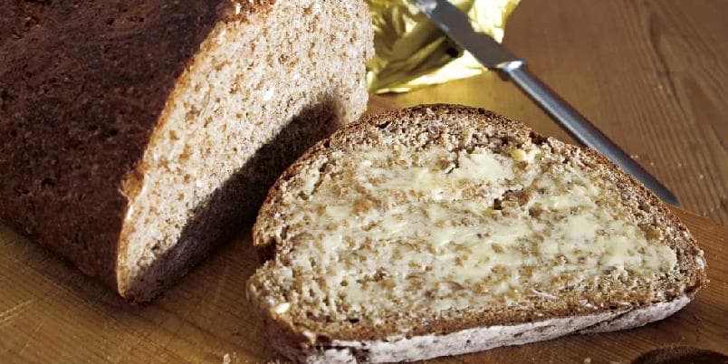 Ekstra grovt speltbrød med karve og ingefær