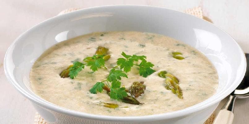 Aspargessuppe med kjørvel