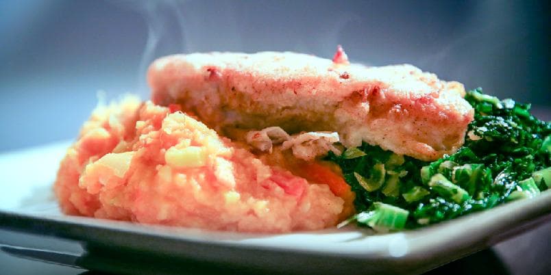 Panert breiflabb med søtpotetstappe og smørdampet spinat